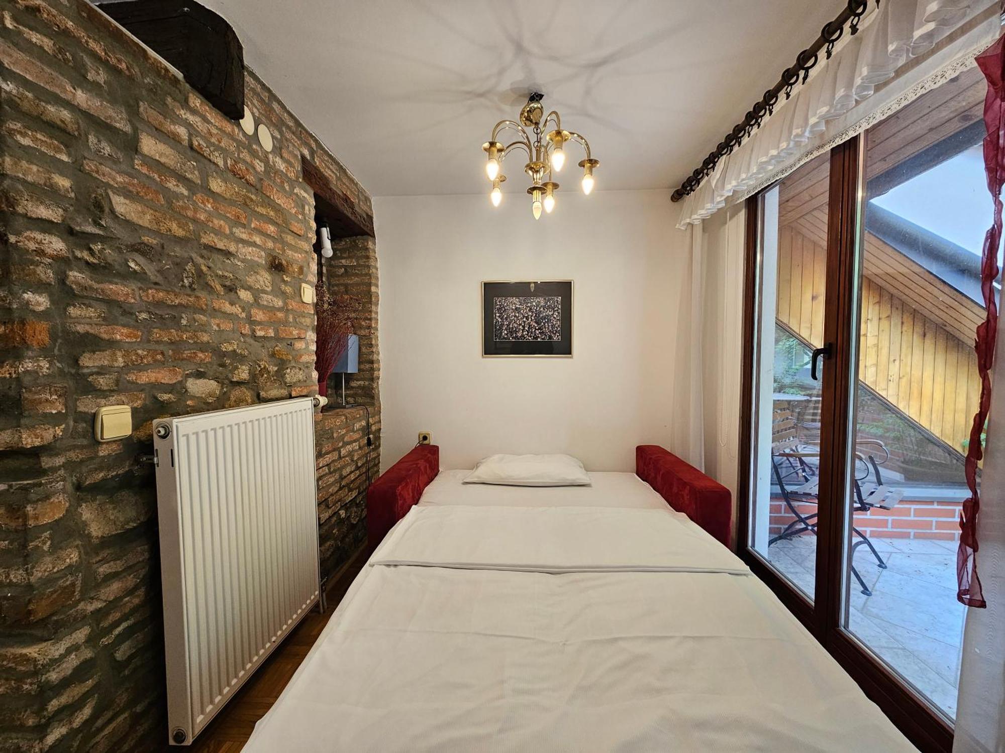Apartment Nina With Private Terrace Tour As Любляна Екстериор снимка