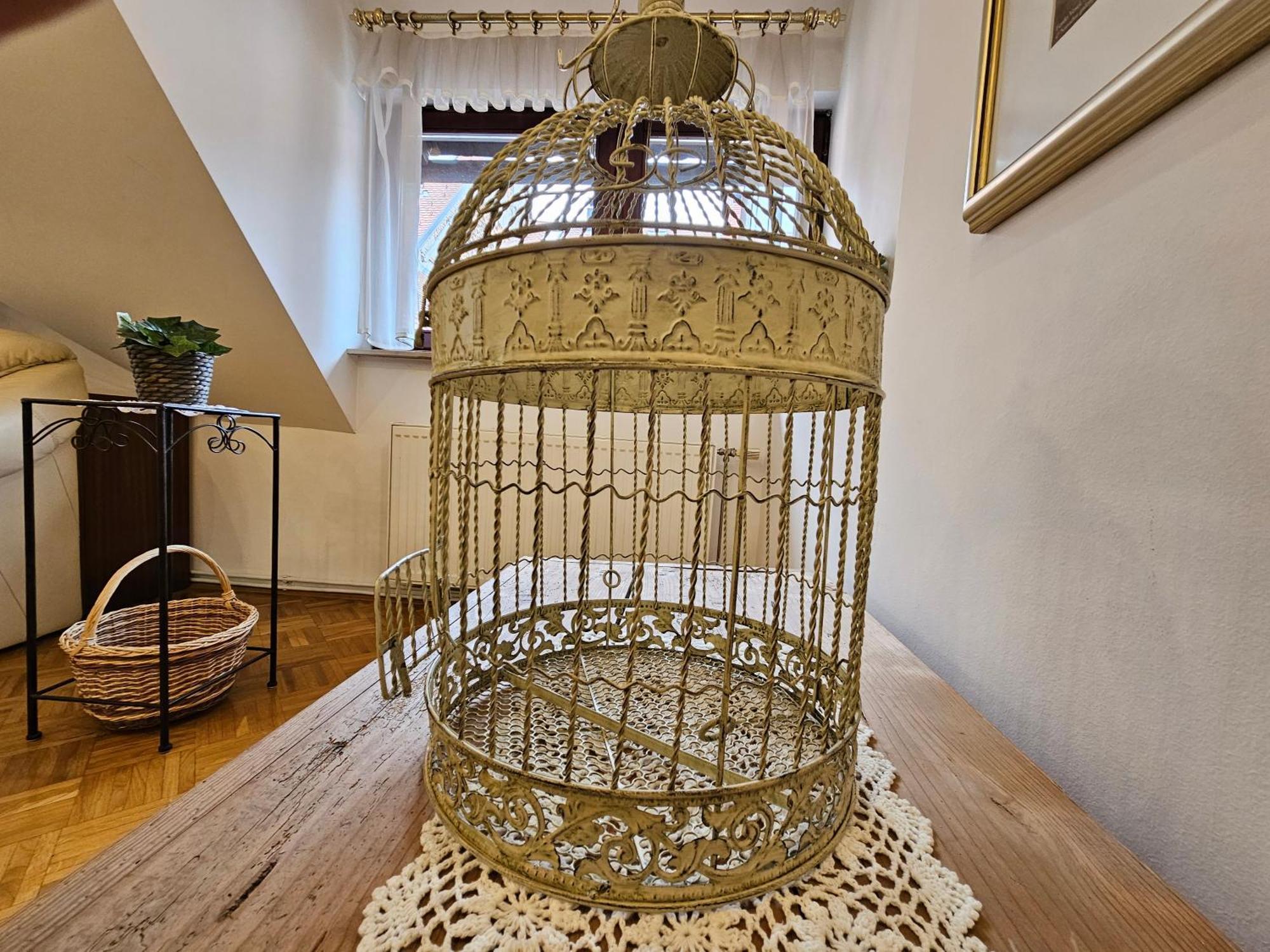 Apartment Nina With Private Terrace Tour As Любляна Екстериор снимка